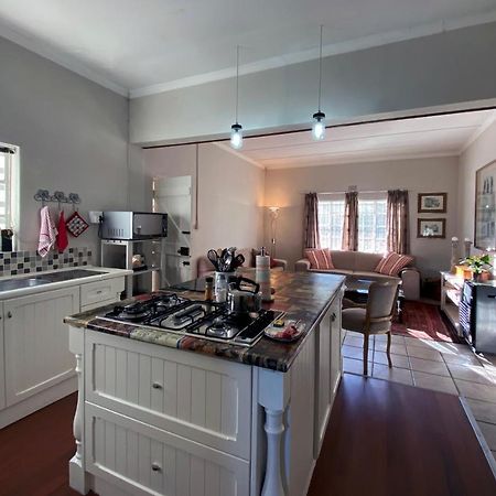Olive And Vine Farm Cottage Франсхук Экстерьер фото